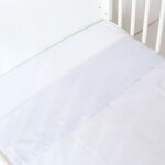 Drap plat b�b� - trois kilos sept - 100% coton - bleu ciel - 120x180 cm