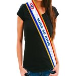 �charpe - miss 50aine - taille unique - rouge - couronne et dipl�me inclus - tissu