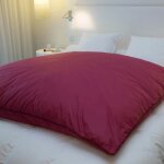 Édredon gonflant - castex couettes naturelles - jacquard grenat - 140x160 cm - 90% duvet neuf Édredon gonflant - castex couettes naturelles - jacquard grenat - 140x160 cm - 90% duvet neuf