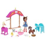 Enchantimals collines fertiles la nurserie de la ferme de haydie jument et trotteur