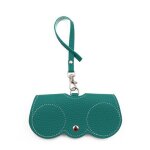 Etui � lunettes - cuir v�ritable - vert - fermeture bouton - pression - l�ger - pratique