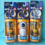 Figurines daction - wall - e - robot wall e & eve - pvc - 3 mod�les - pour enfants � partir de 3 ans