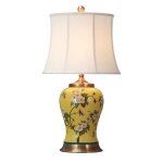 Lampe à poser - fine asianliving - porcelaine chinoise - fleurs jaunes - abat - jour en lin - 40w Lampe à poser - fine asianliving - porcelaine chinoise - fleurs jaunes - abat - jour en lin - 40w