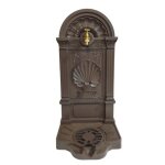 Fontaine de jardin - chemin de campagne - marron - 42 x 32 x 84 cm - rsine - robinet dor