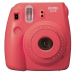 Fujifilm 16443838 instax mini 8 appareil photo instantané raspberry Fujifilm 16443838 instax mini 8 appareil photo instantané raspberry