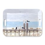 Grand plateau rectangulaire bleu mouettes sur le quai