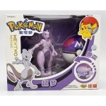 Grande figurine pokemon mewtwo pok�ball