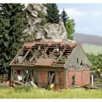 Maquette adulte - busch - 1669 h0 - bois v�ritable - toit d�truit - sac gravats