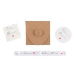 Kit evjf mari�e badge bracelet tatouage pochette beige ivoire cr�me �cru naturel taupe