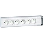 Legrand bloc multiprise fixable sans cordon 6p
