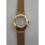 Montre femme - lip classics - réf 12 - 17 - couleur doré - cadran 2. 5 cm - bracelet 21 cm Montre femme - lip classics - réf 12 - 17 - couleur doré - cadran 2. 5 cm - bracelet 21 cm