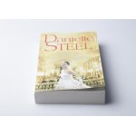 Livre - presses de la cite - bal  versailles - danielle steel - roman historique - bal des dbutantes ...