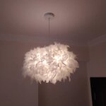 Lustre suspension en plumes blanc e27(ampoule non inclus )diamtre 45cm