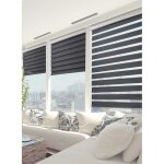 Madecostore store enrouleur jour nuit avec coffre - gamme must - noir et blanc - l123 x h220cm