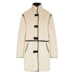 Manteau beige en maille sherpa pourvu dun col montant et de poches plaqu�es