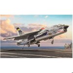Maquette avion : f - 8e crusader