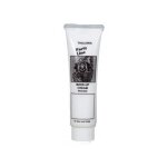 Maquillage en tube blanc