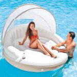 Matelas gonflable intex lounge de piscine caraïbes avec pare - soleil et supports boissons Matelas gonflable intex lounge de piscine caraïbes avec pare - soleil et supports boissons