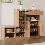 Meuble � chaussures en bois avec banc rembourr� et �tag�res r�glables dot� de portes en osier tress�. ...