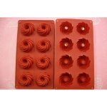 Moule silicone 8 petits fours / mini tornades 28 x 18 cm