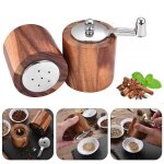 Moulin � poivre ou moulin � sel en boismoulin � poivre manuel avec poign�e moulin � �pices avec m�canisme ...
