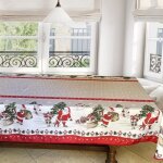 Nappe papa no�l rectangle polyester anti tache infroissable 2m40 x 1m50
