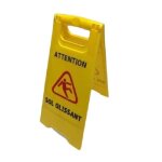 Panneau attention sol glissant boussemart