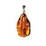 Pendentif ambre baltique - pierre brute Pendentif ambre baltique - pierre brute