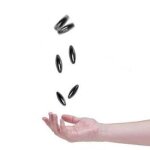 Jeu - pierres magn�tiques - 2 pi�ces - noir - pour adultes - � partir de 5 ans