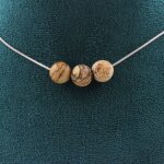 Pierres et min�raux. collier 3 perles jaspe paysage 8 mm. chaine en acier inoxydable collier femmes hommes. ...