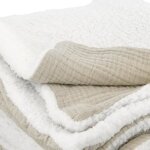 Plaid polaire et gaze de coton 130x170 couverture chaude et douce pour lit ou canapé. (beige galet) Plaid polaire et gaze de coton 130x170 couverture chaude et douce pour lit ou canapé. (beige galet)