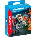 Playmobil special plus - pompier avec arbre en feu - modle 9093 - a partir de 4 ans