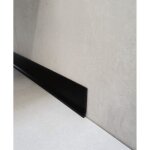 Plinthe souple en pvc grande qualit de madeinnature hauteur 70 mm longueur (10ml noir)