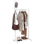 Portant � v�tements - homcom - sur roulettes - �tag�re � chaussures et 5�crochets - cadre en m�tal - ...