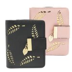 Portefeuille - femme - cuir synthétique - pendentif feuille - 117 x 10 x 3 cm - léger et durable Portefeuille - femme - cuir synthétique - pendentif feuille - 117 x 10 x 3 cm - léger et durable