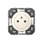 Prise de courant - legrand - dooxie - 2p + t - 16a - protection enfant Prise de courant - legrand - dooxie - 2p + t - 16a - protection enfant