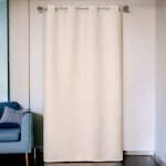 Rideau isolant thermique et phonique � ?illets beige 140x240cm pr�t a poser