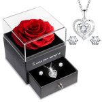 Rose �ternelle avec bijoux - suteo - rouge - 9x9x10 cm - argent - collier c?ur avec zircon - boucles ...