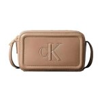 Sac � bandouli�re taupe femme calvin klein jeans bold ck camera
