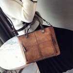 Sac � main femme en cuir - marron - bandouli�re - design �l�gant et spacieux