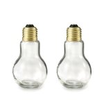 Salire et poivrire en forme dampoules sel et poivre