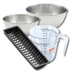 Set p�tisserie avec moule � b�ches de no�l 32 cm 2 bols � mixer verre mesureur et spatule zenker