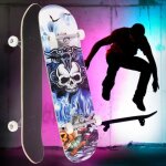 Skateboard enfant et adolescent - planche skateboard r�tro 79 x 20 cm avec 4 roues et motif t�te de mort ...