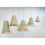 Suspension en osier suspension eva n�2 � franges en feuilles de palmiers