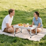 Table pliante � hauteur r�glable peut �tre utilis�e pour le camping la plage le jardin le lit