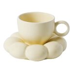 Tasse à café - créative - céramique - jaune - soucoupe en forme de nuage - design contemporain Tasse à café - créative - céramique - jaune - soucoupe en forme de nuage - design contemporain