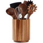 Ustensiles de cuisine en bois pour les comptoirs et d�coration de cuisine de style campagnard
