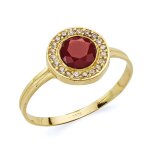 Bague 18k or 5 mm centre en pierre rouge. zirconites bord du corps lisse - taille: 52