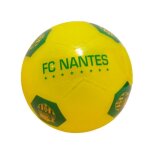 Ballon de football - fc nantes - taille 4 - plastique dur - idal pour surfaces humides