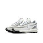 Baskets dstructures vintage sacai x nike ldy waffle co - branded pour hommes et femmes - gris et blanc ...